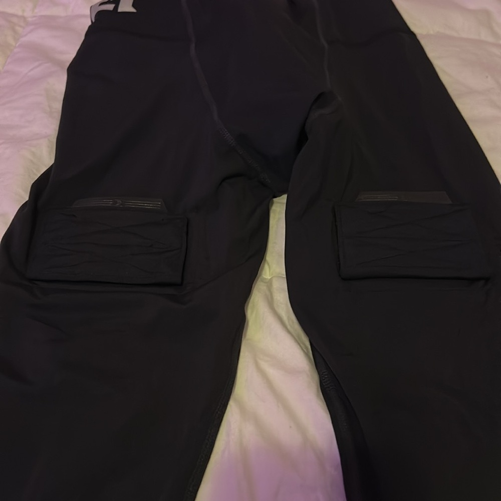 Elite Hockey Protective Compression Pants, Size Senior Small - Picture 7 of 8